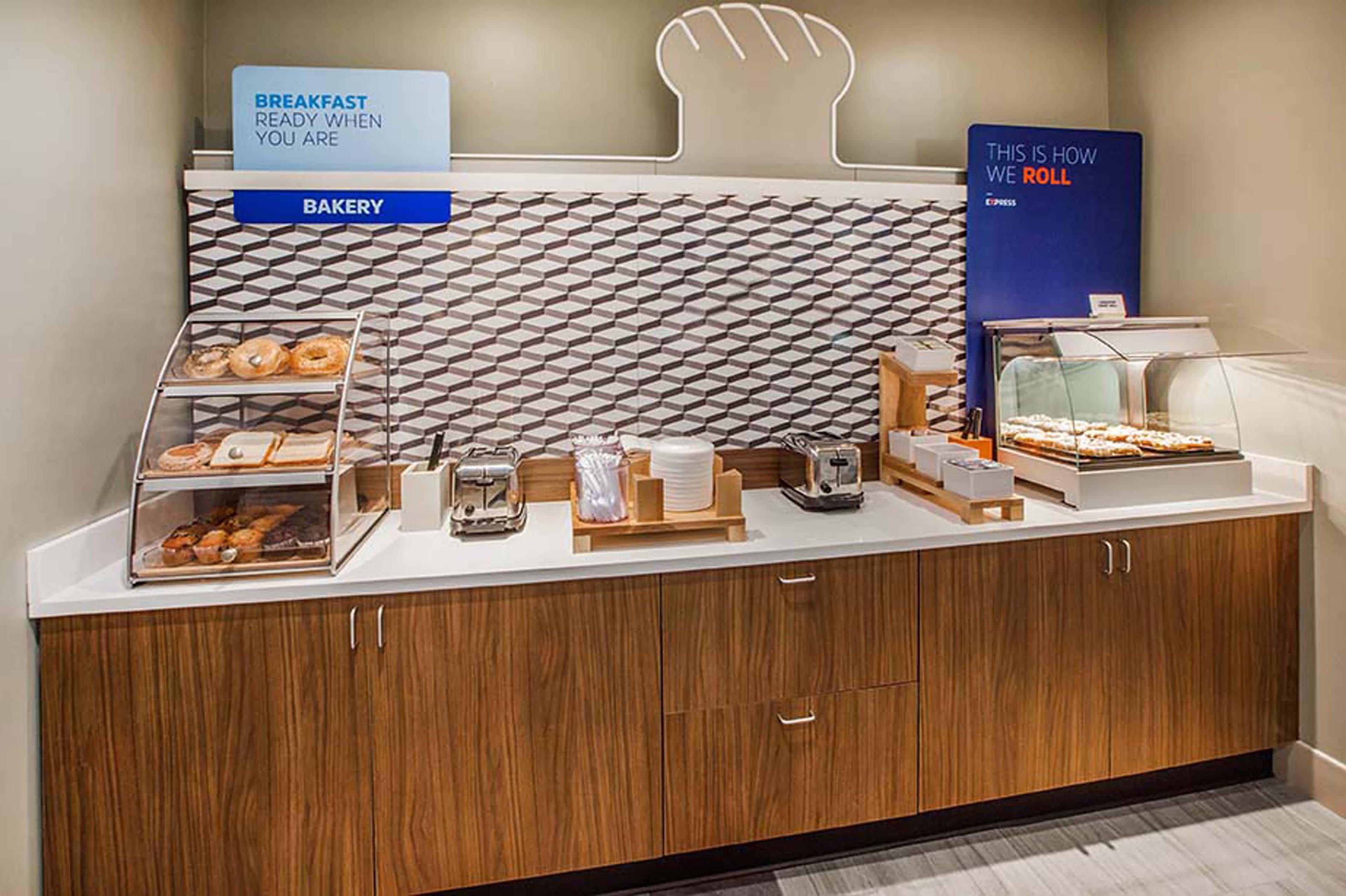 Holiday Inn Express & Suites College Station By Ihg Ngoại thất bức ảnh