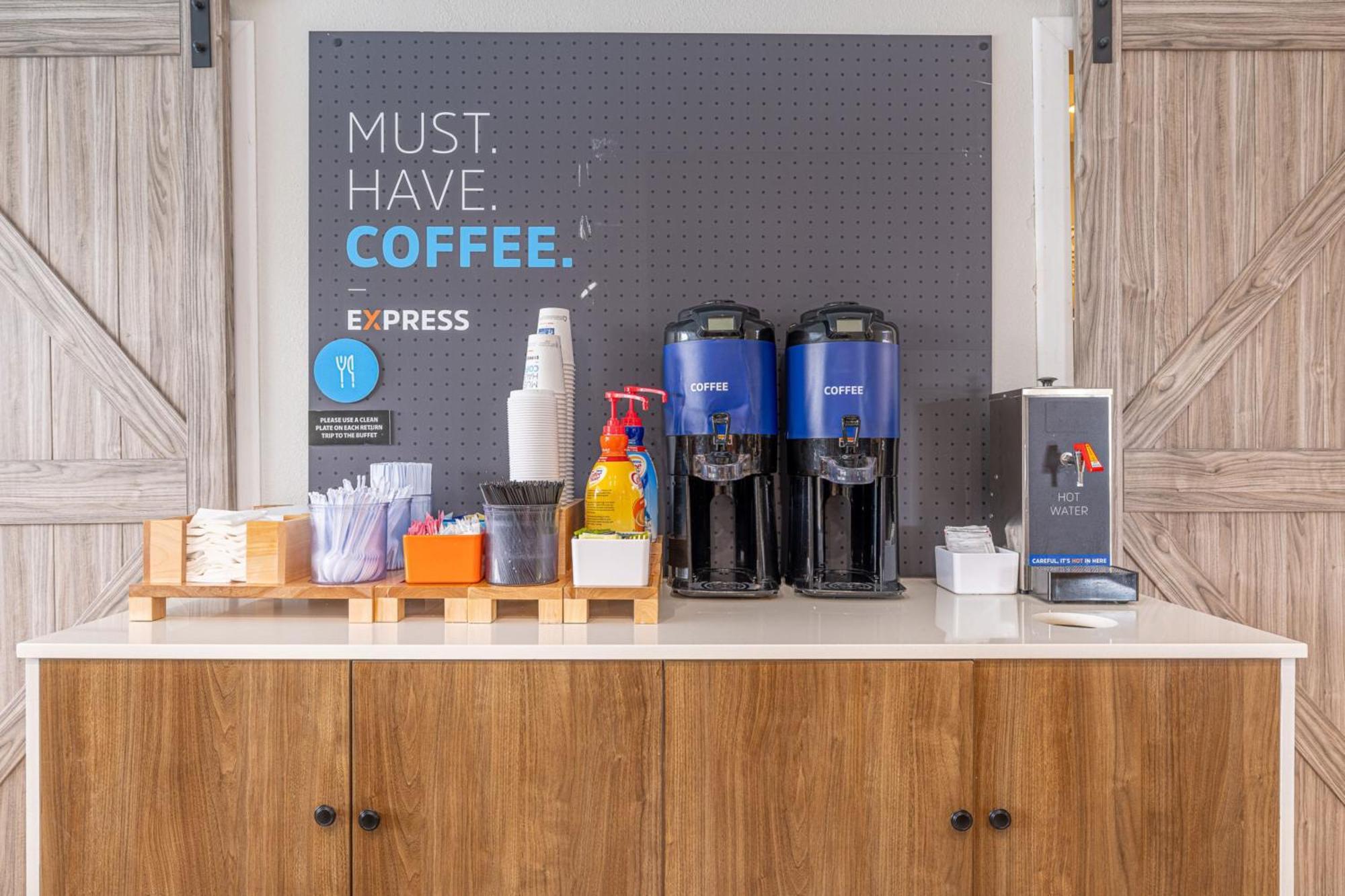 Holiday Inn Express & Suites College Station By Ihg Ngoại thất bức ảnh