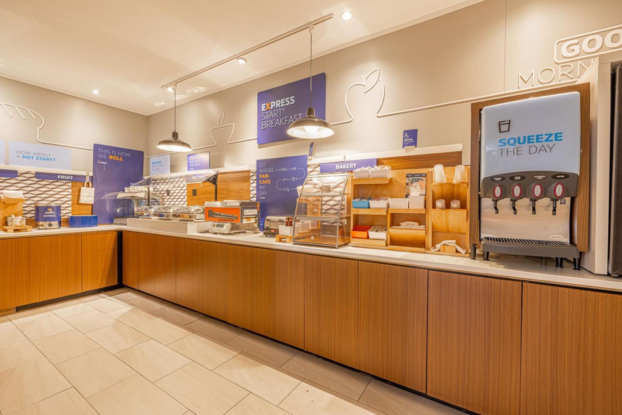 Holiday Inn Express & Suites College Station By Ihg Ngoại thất bức ảnh
